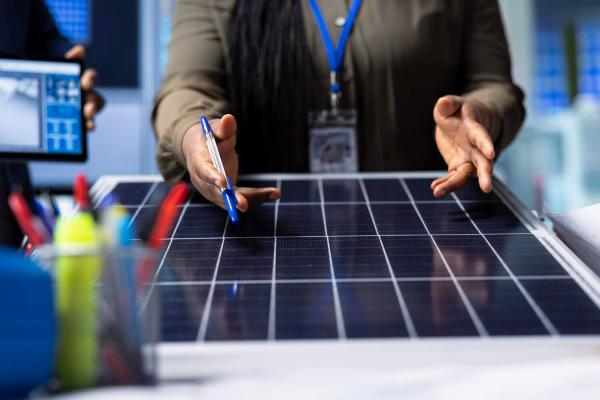 Due diligence σε έργα ΑΠΕ: τι πρέπει να ελέγξεις πριν επενδύσεις